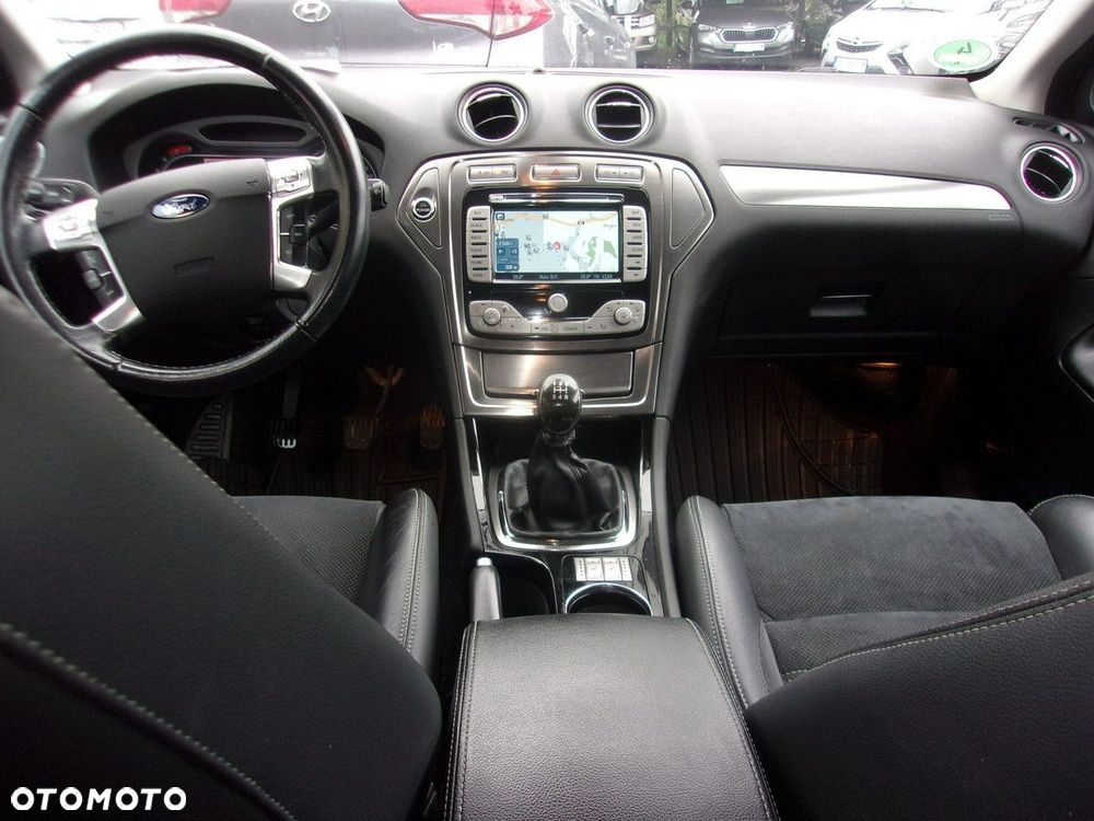 Ford Mondeo 2.0 Titanium X - 18