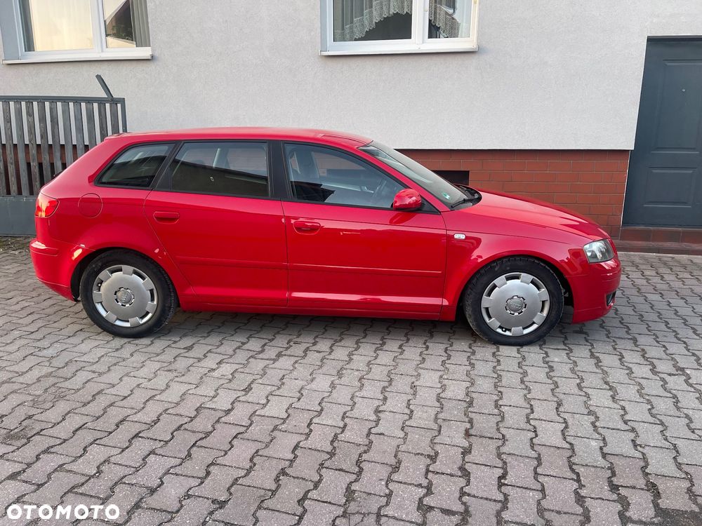 Audi A3 Sportback 1.9 TDI Ambiente - 6