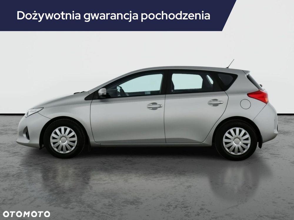 Toyota Auris - 4