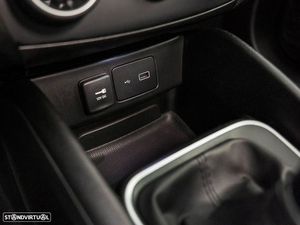 Fiat Tipo Station Wagon 1.3 M-Jet Lounge - 21