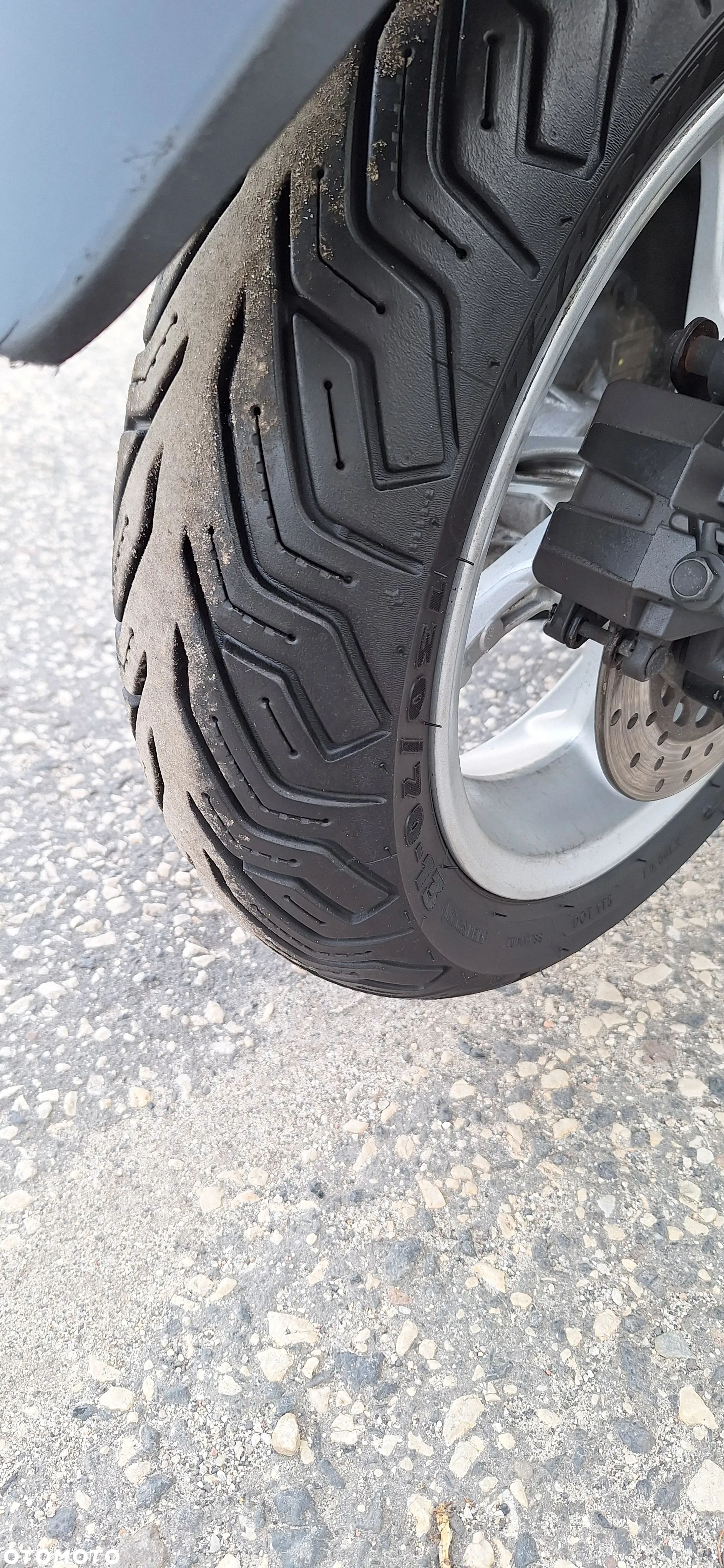 Yamaha NMAX - 18