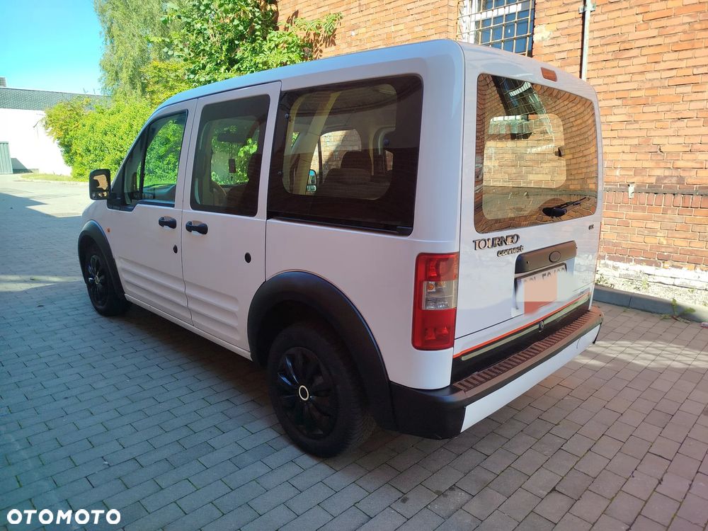 Ford Tourneo Connect - 3