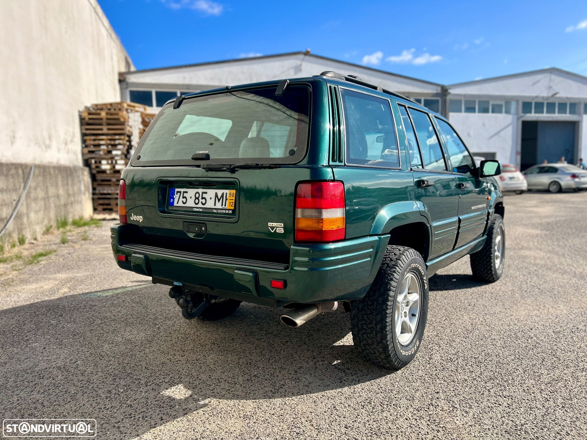 Jeep Grand Cherokee 5.9 LX - 3