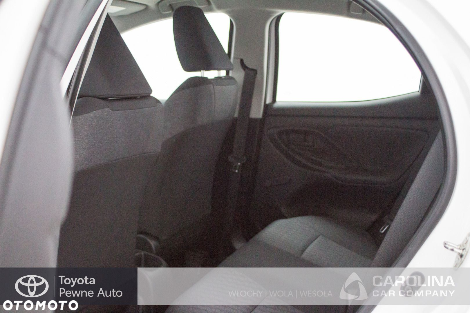Toyota Yaris - 10