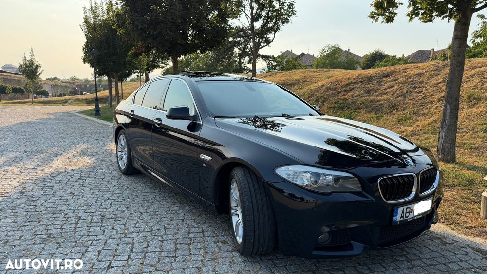 BMW Seria 5 520d Sport-Aut. - 1