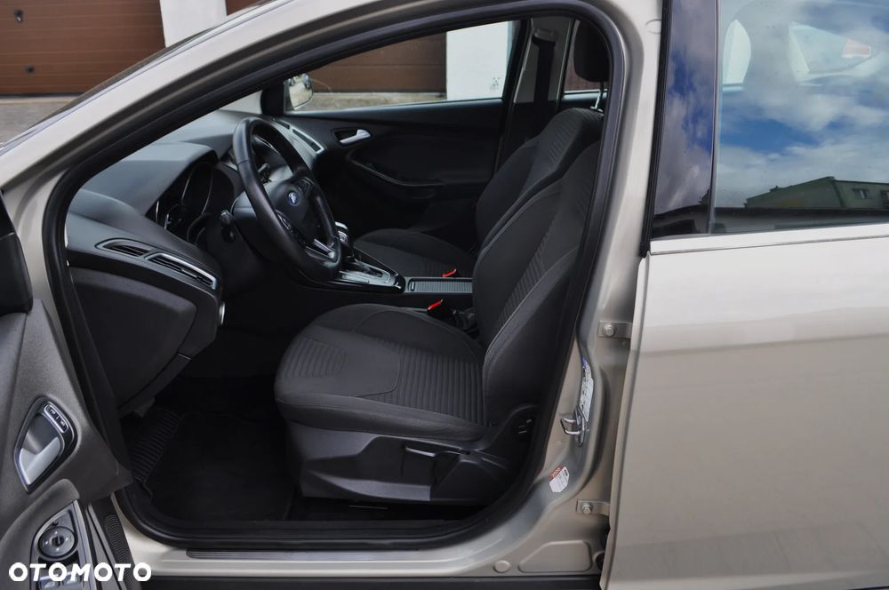 Ford Focus 1.5 EcoBoost Start-Stopp-System Business Edition - 25