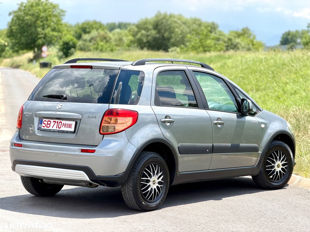 Suzuki SX4 1.6 VVT Streetline 4x2 Club - 6