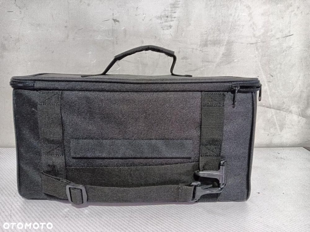 ŁADOWARKA SAMOCHODOWA MERCEDES EQB A0005830705 - 2