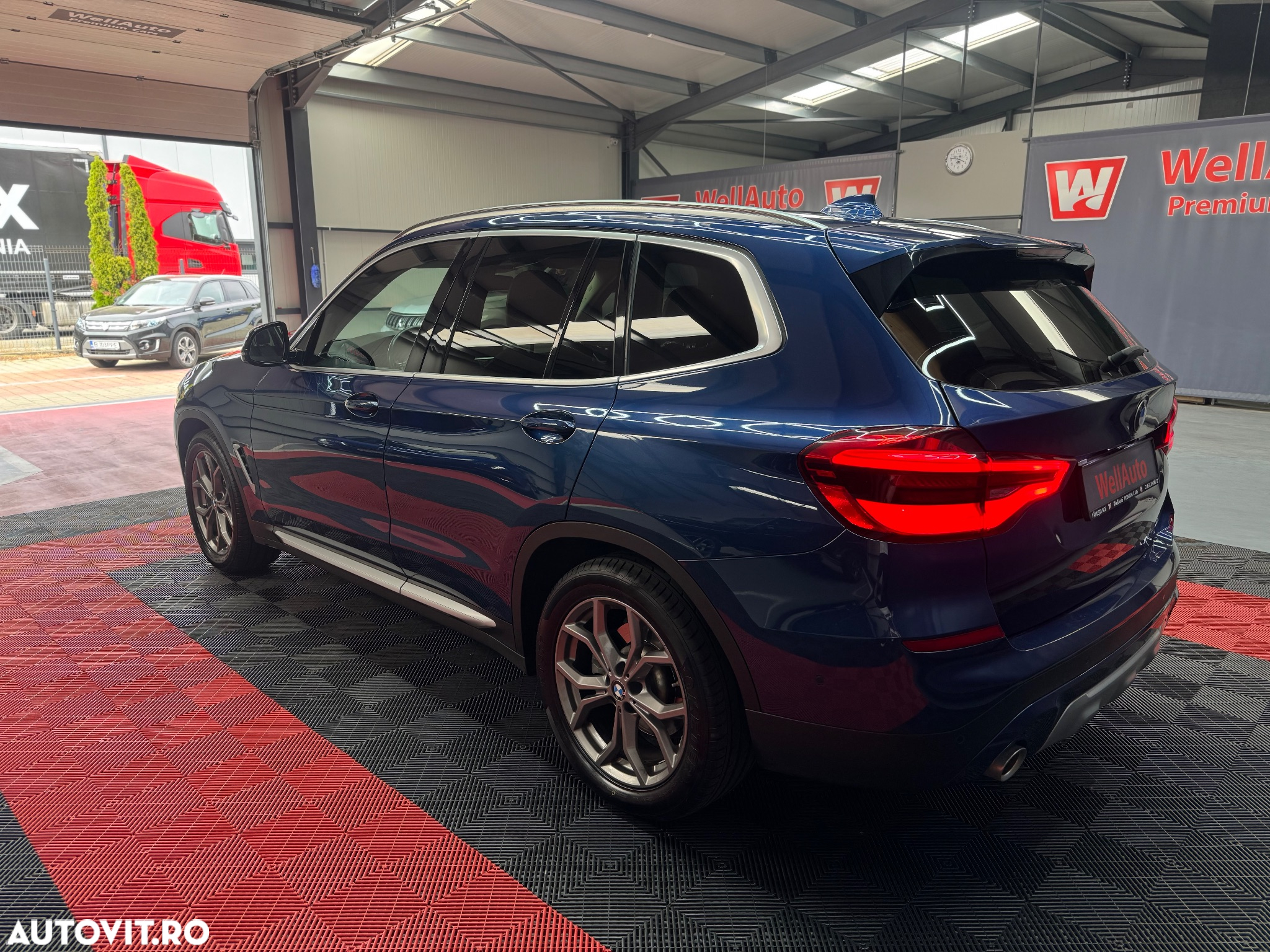 BMW X3 xDrive20d AT xLine - 6