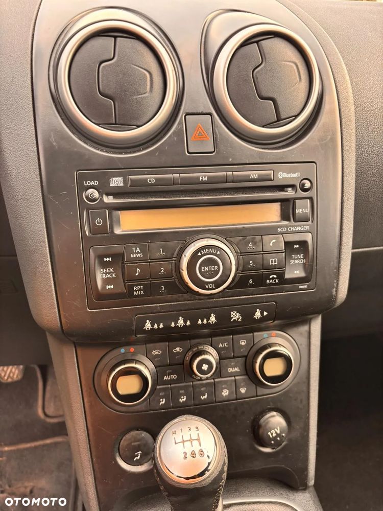 Nissan Qashqai - 4