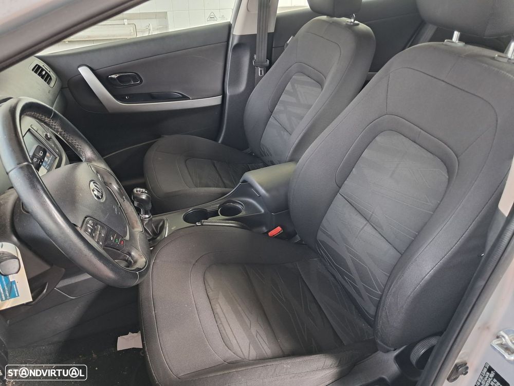 Kia Ceed 1.4 CRDi Nav Line - 5