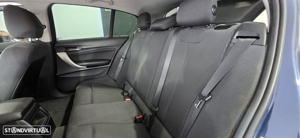 BMW 116 d EfficientDynamics Edition Sport Line - 10