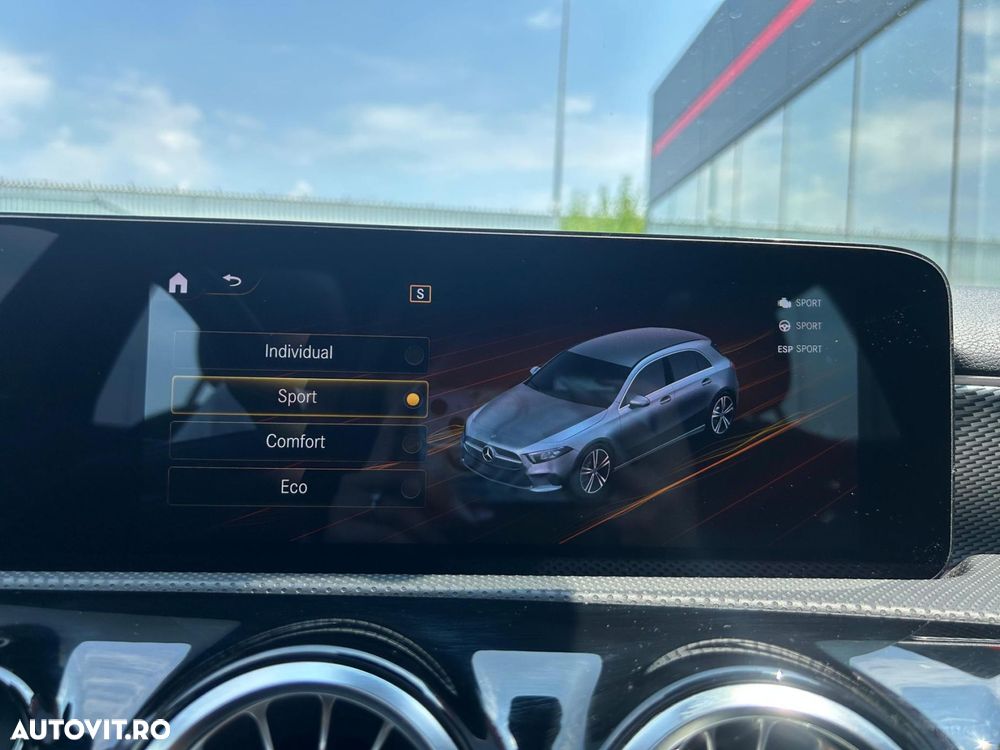 Mercedes-Benz A 200 - 30