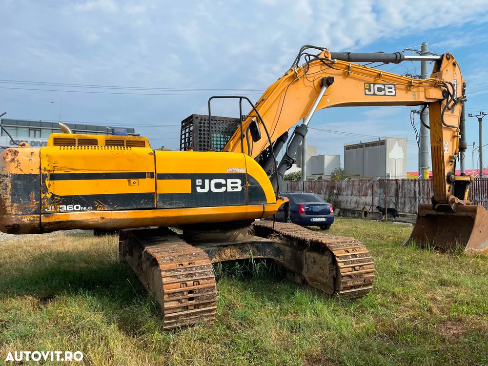 JCB JS360 - 6