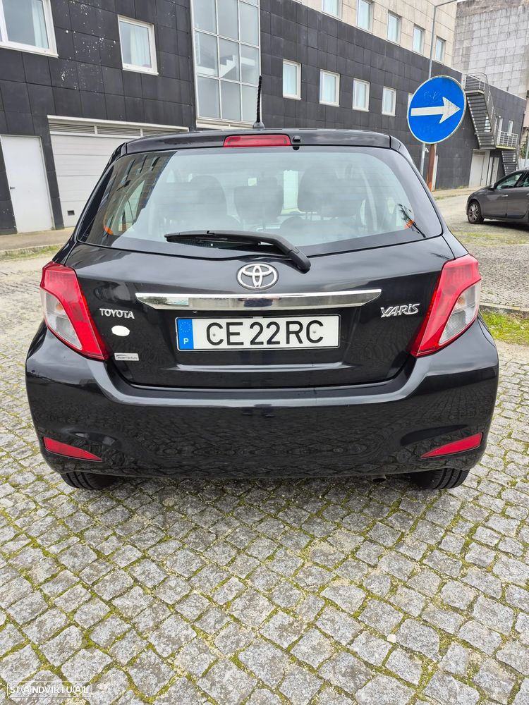 Toyota Yaris 1.4 D-4D ACtive - 3