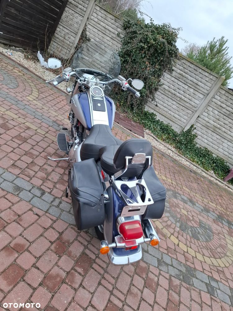 Suzuki Boulevard - 3