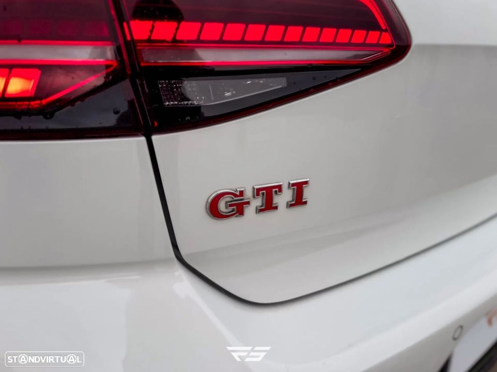 VW Golf 2.0 TSI GTi TCR DSG - 15