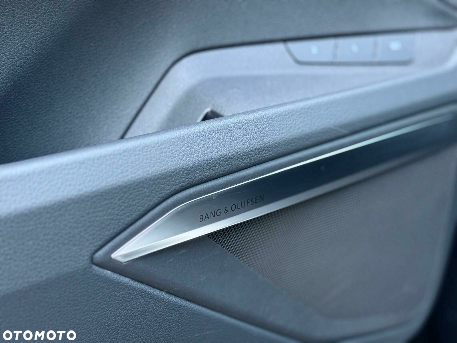 Audi e-tron - 12