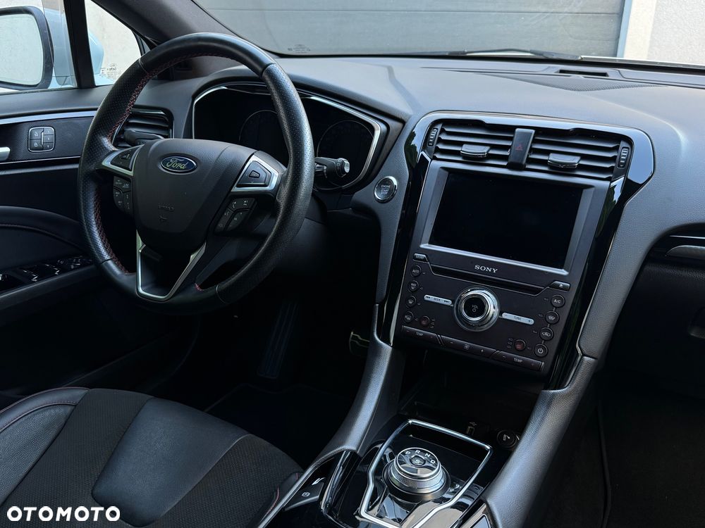 Ford Mondeo 2.0 EcoBlue Allrad ST-Line - 23