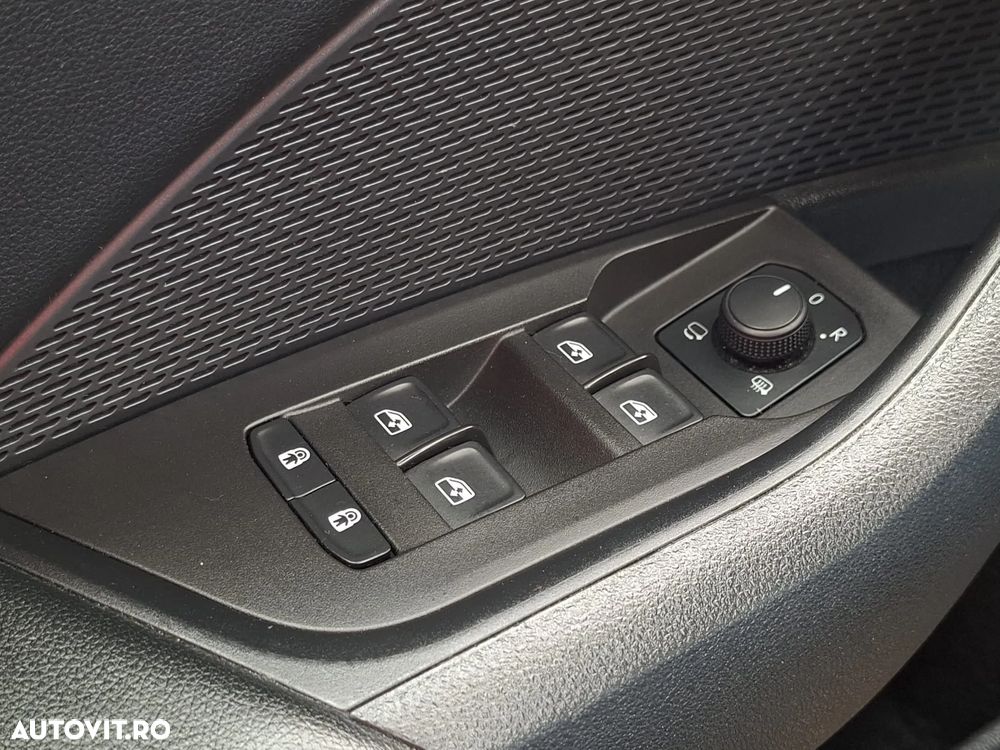 Skoda Octavia 2.0 TDI DSG Style - 36