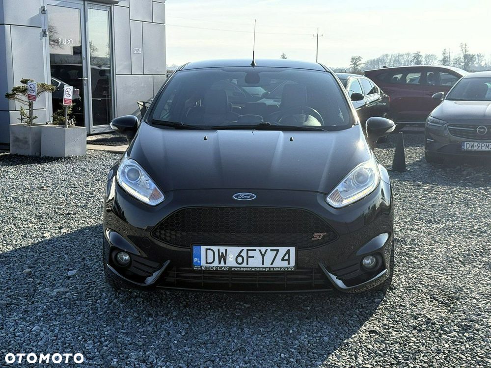 Ford Fiesta - 2