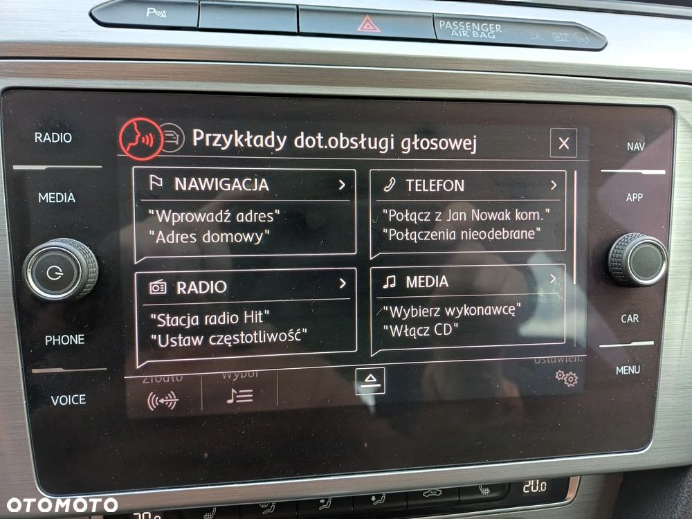 Volkswagen Passat Variant 2.0 TDI SCR DSG Comfortline - 23