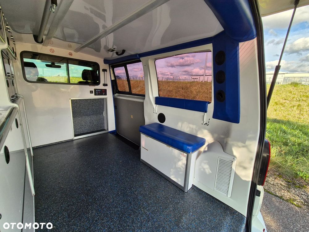 Volkswagen Transporter - 17