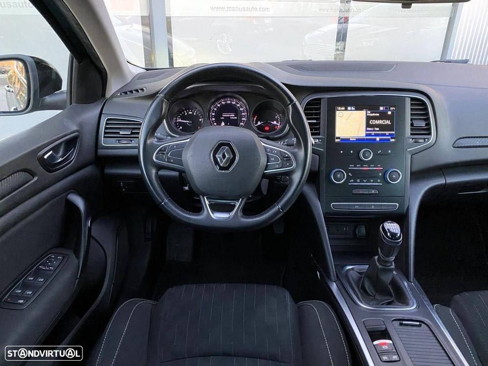 Renault Mégane 1.5 Blue dCi Limited - 4