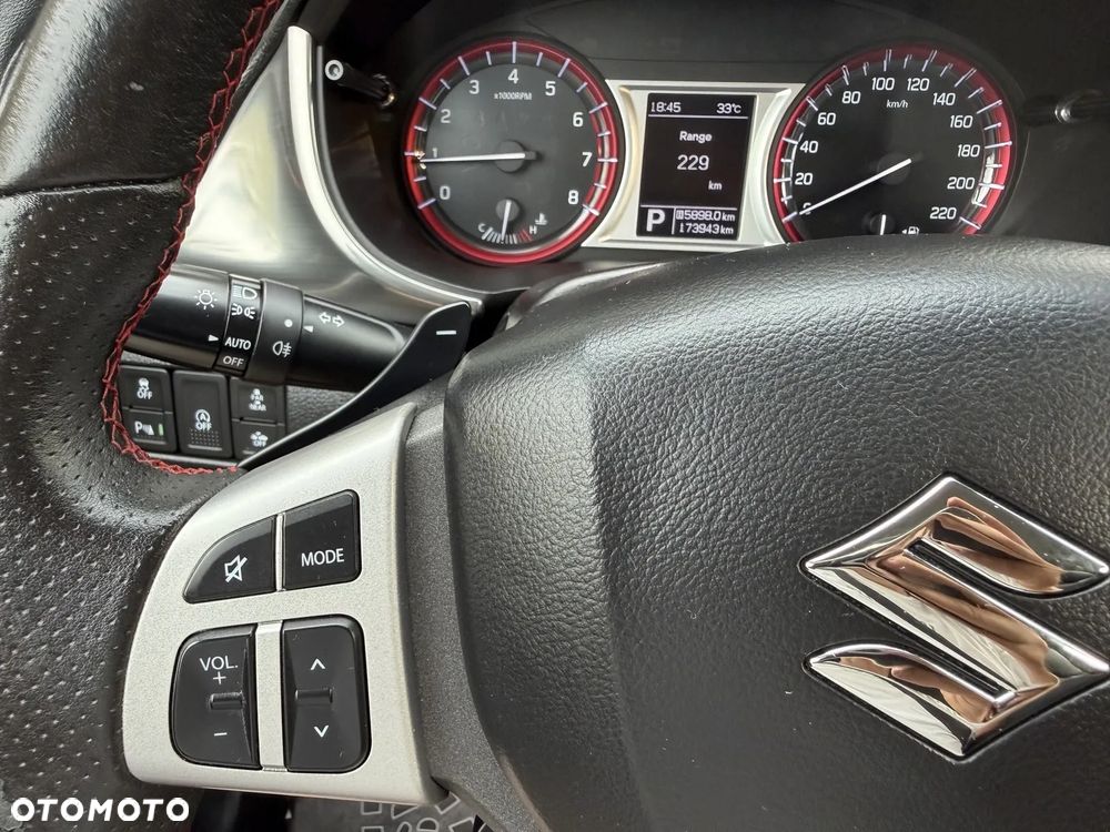 Suzuki Vitara 1.4 Boosterjet Automatik S - 29