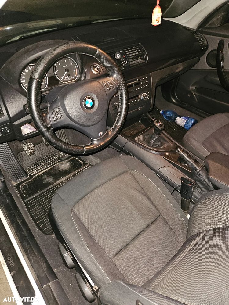 BMW Seria 1 116d - 12