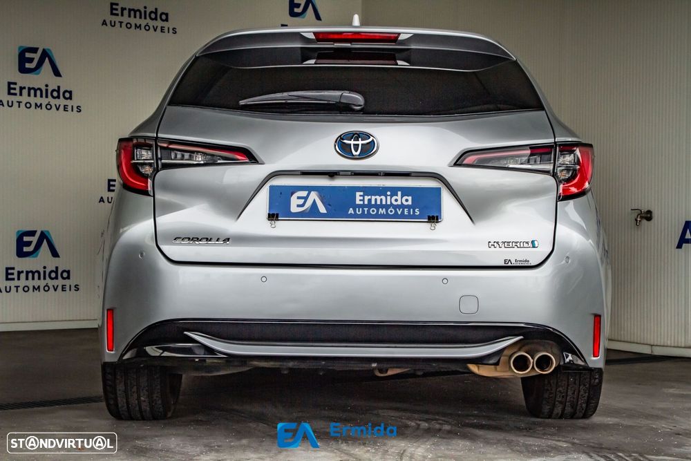 Toyota Corolla Touring Sports - 5