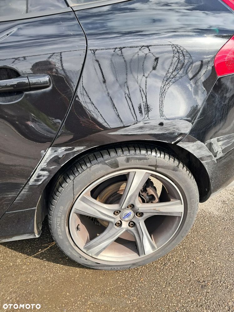 Volvo V40 - 16