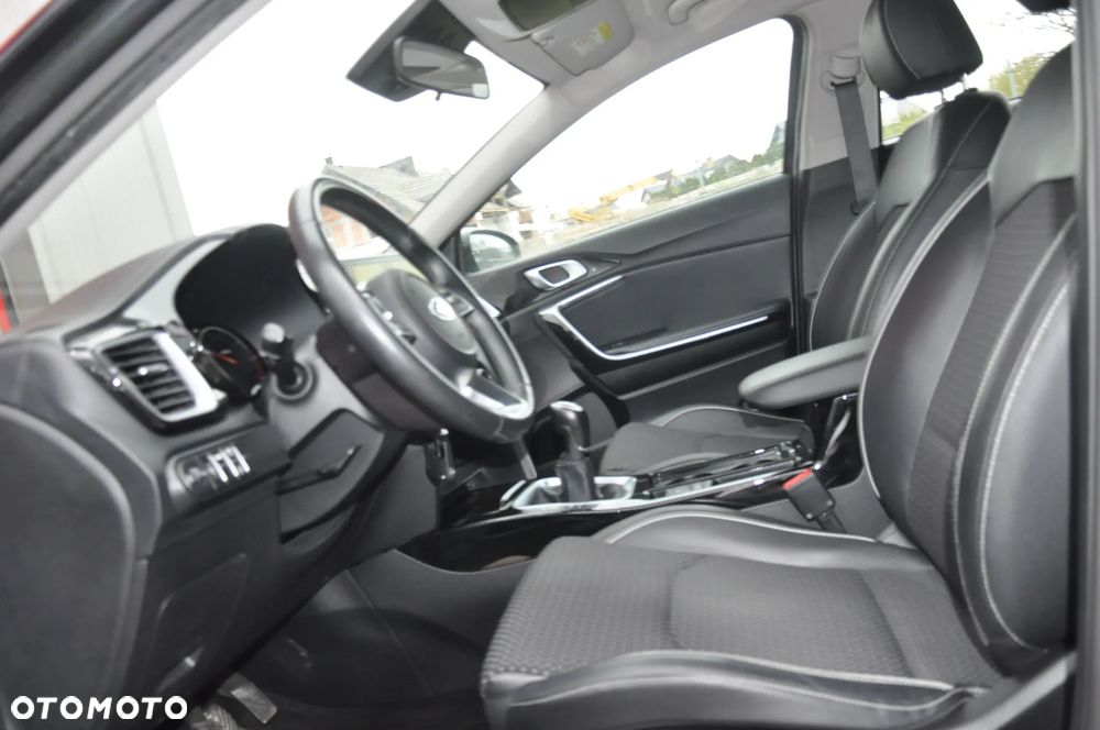 Kia XCeed 1.6 CRDi EDITION 7 - 24