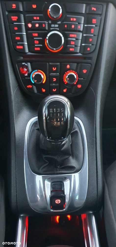 Opel Meriva 1.4 Design Edition - 4