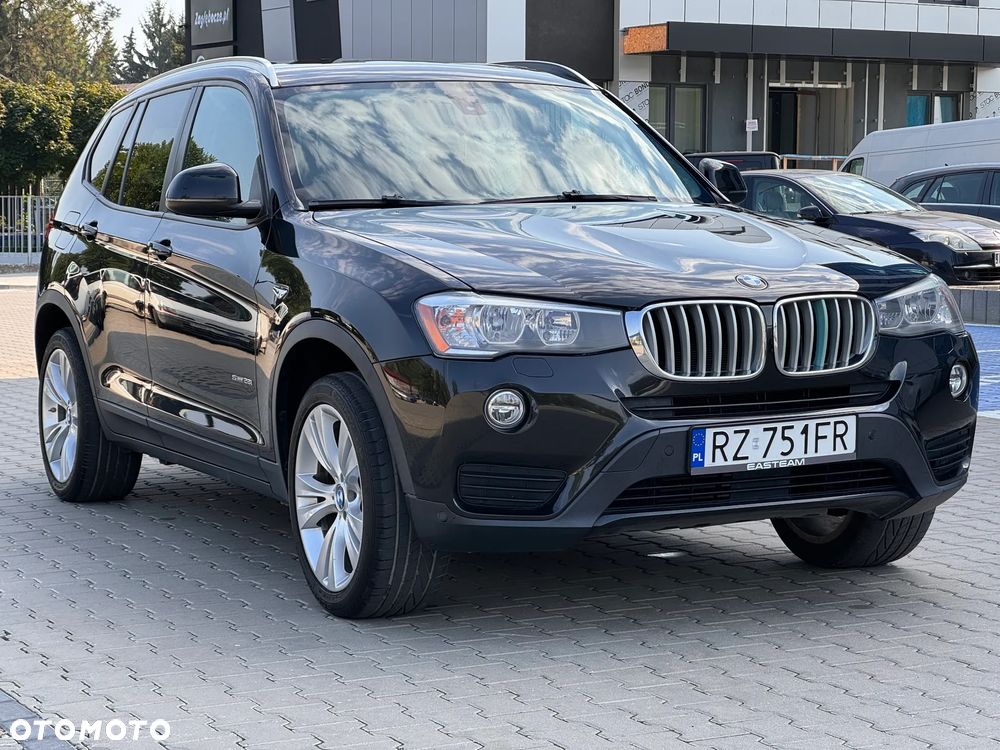 BMW X3 28i xDrive - 4