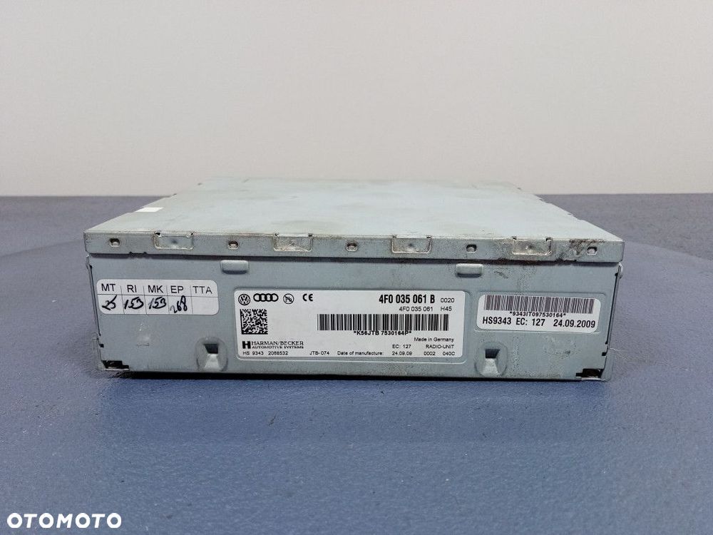 AUDI Q7 I 4L TUNER RADIOWY 4F0035061 - 1