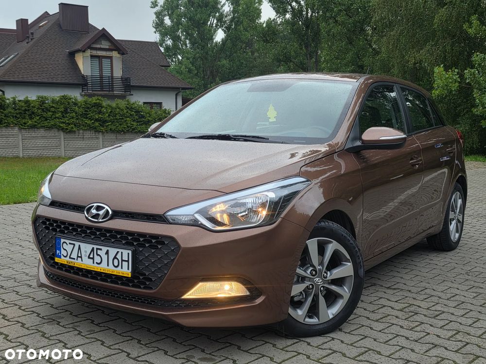 Hyundai i20 1.2 Fifa World Cup Edition - 1
