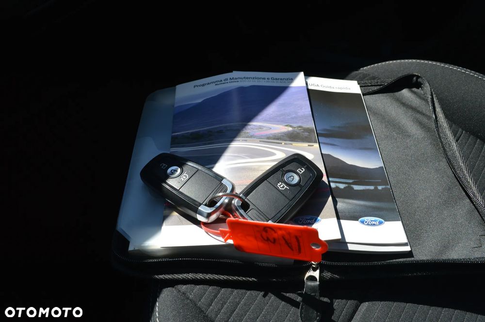 Ford Kuga 1.5 EcoBoost FWD Titanium - 26