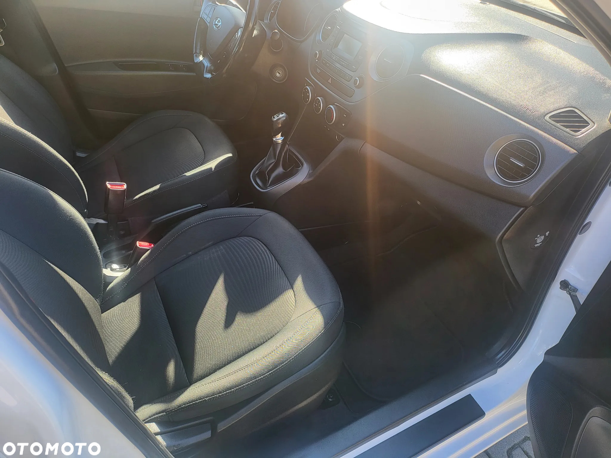 Hyundai i10 1.0 blue Style - 17