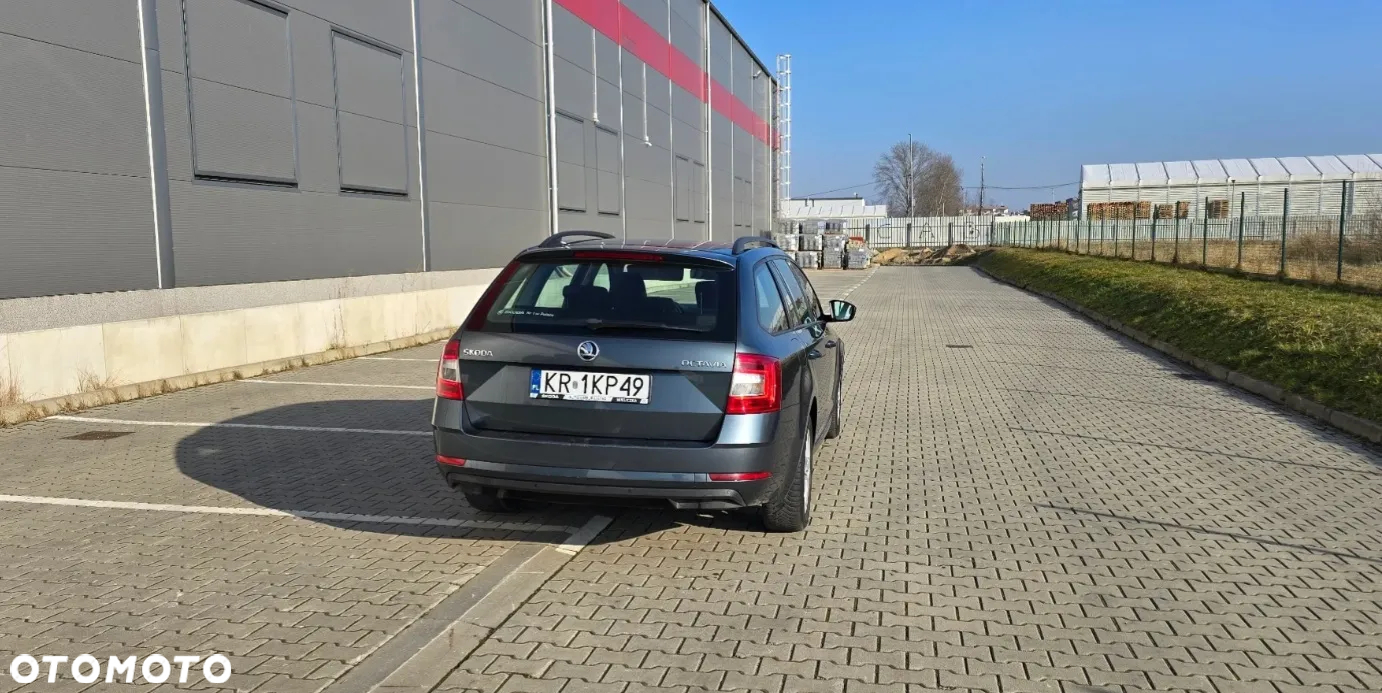 Skoda Octavia - 4