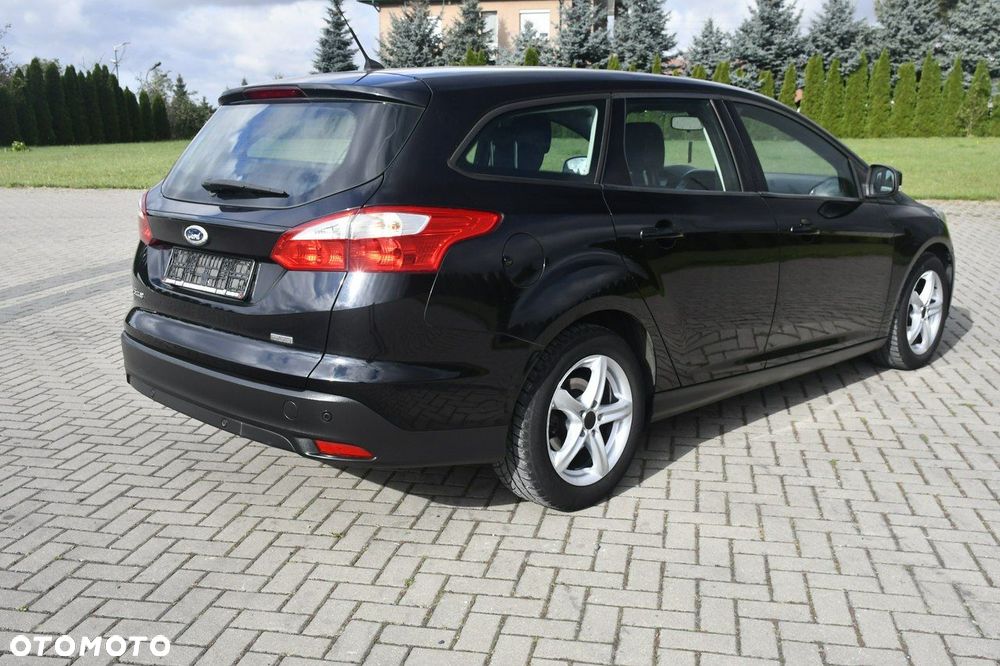 Ford Focus SW - 10