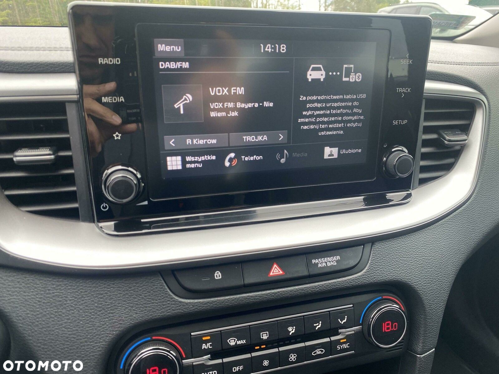 Kia Ceed - 21