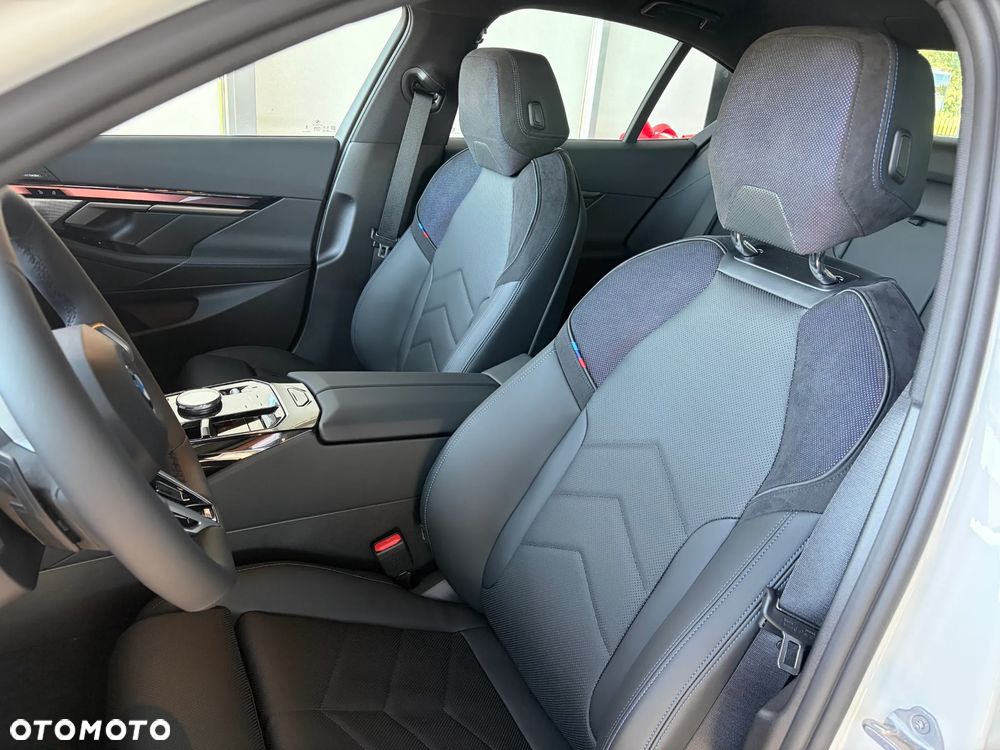 BMW Seria 5 - 14