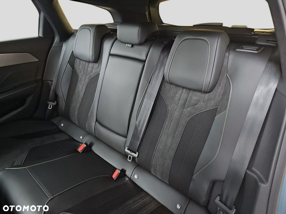 Peugeot 308 58.3kWh GT Exclusive - 11