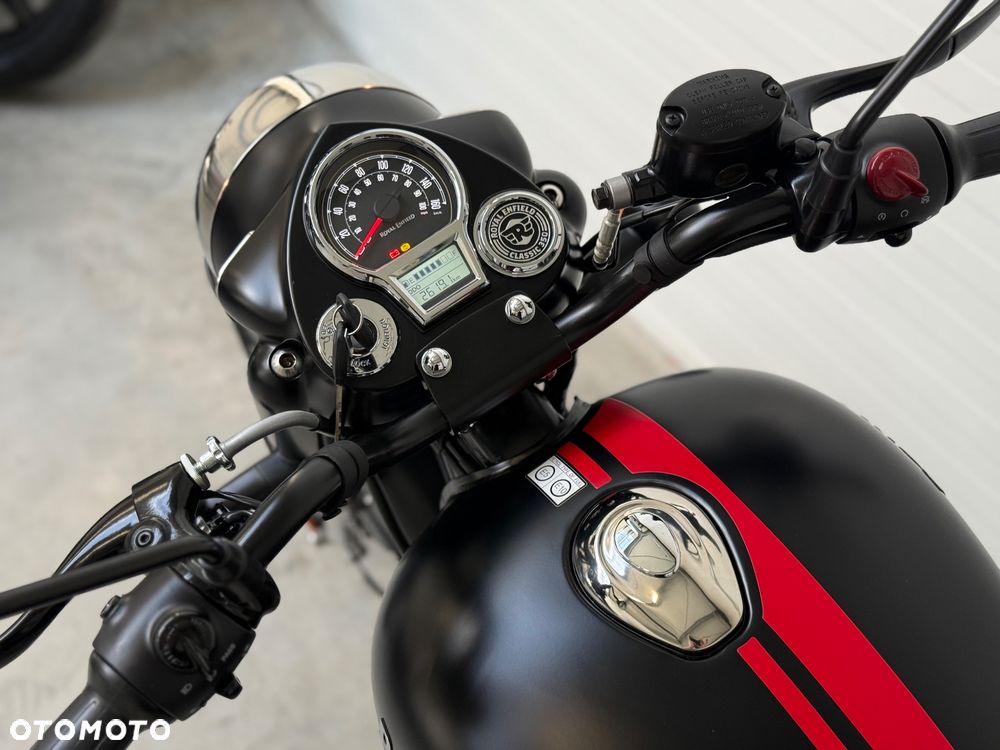 Royal Enfield Classic - 27