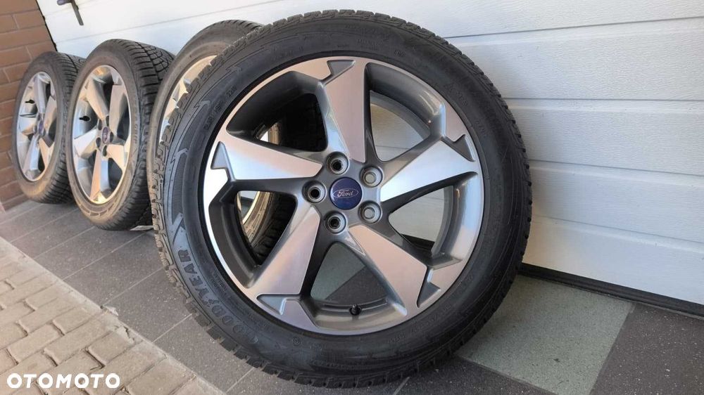 Koła Ford Focus Active Mondeo Volvo 17" 5x108 opony zima 215/55/17 (GD1401)