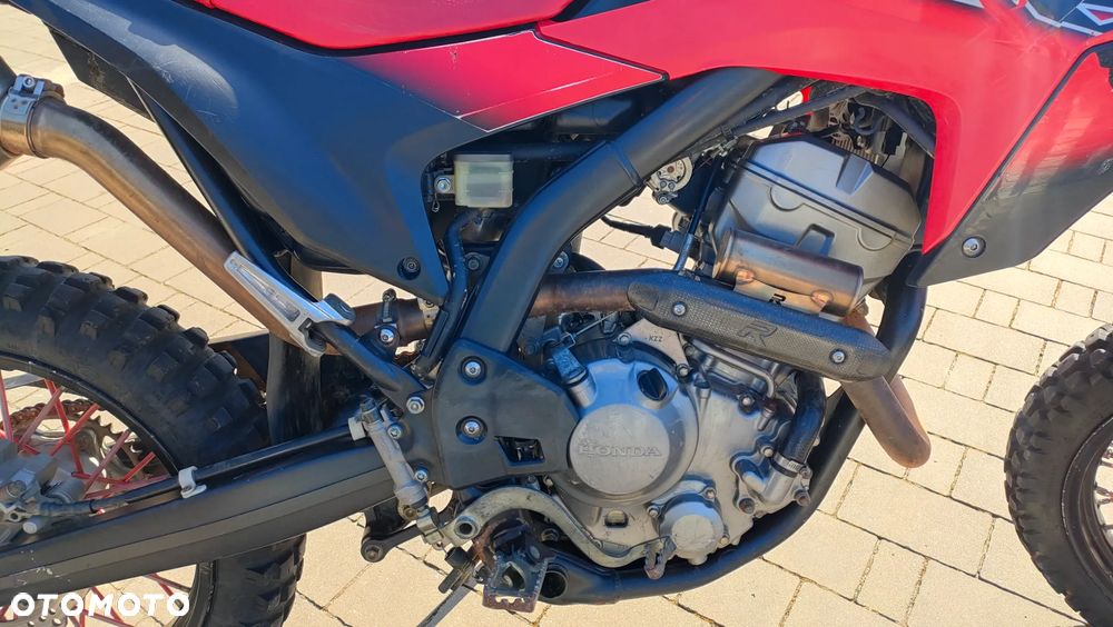 Honda CRF - 6