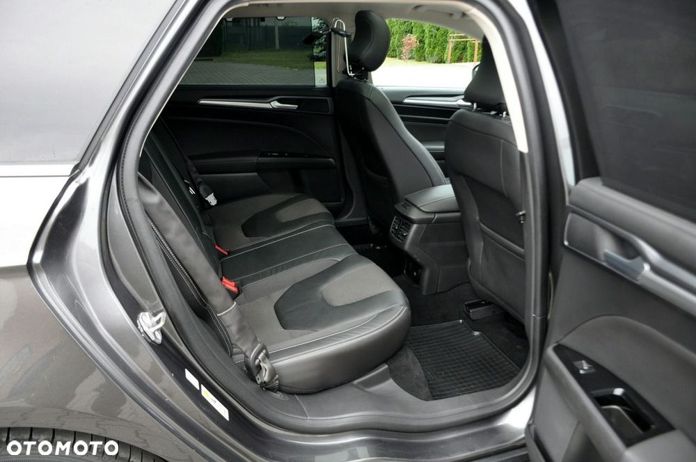 Ford Mondeo - 19