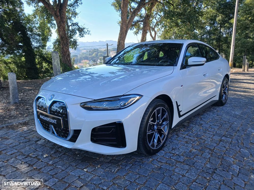 BMW i4 eDrive35 Pack Desportivo M