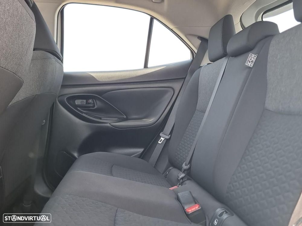 Toyota Yaris Cross 1.5 Hybrid Comfort Plus - 12